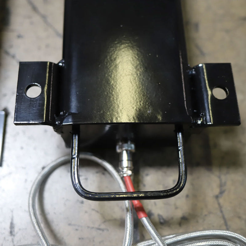 Cable is connecting 7516 indicator and Liberty LS-WB  weigh bar.