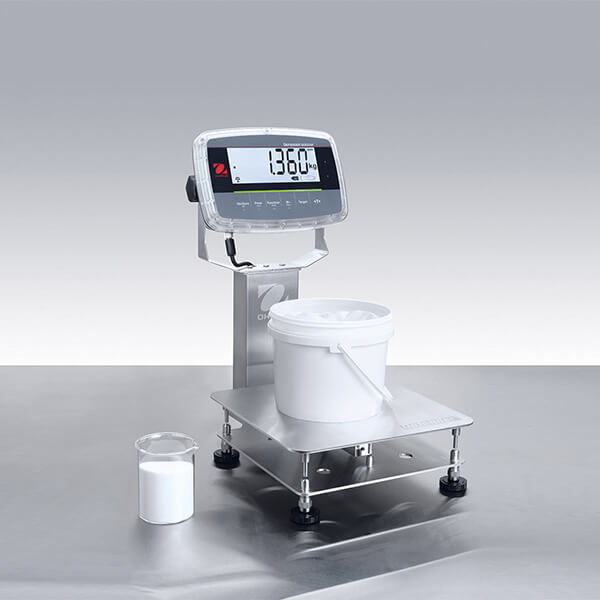 Ohaus Defender 6000 Washdown Bench Scale i-D61PW12K1R5, Legal for Trade, 25 lb x 0.002 lb