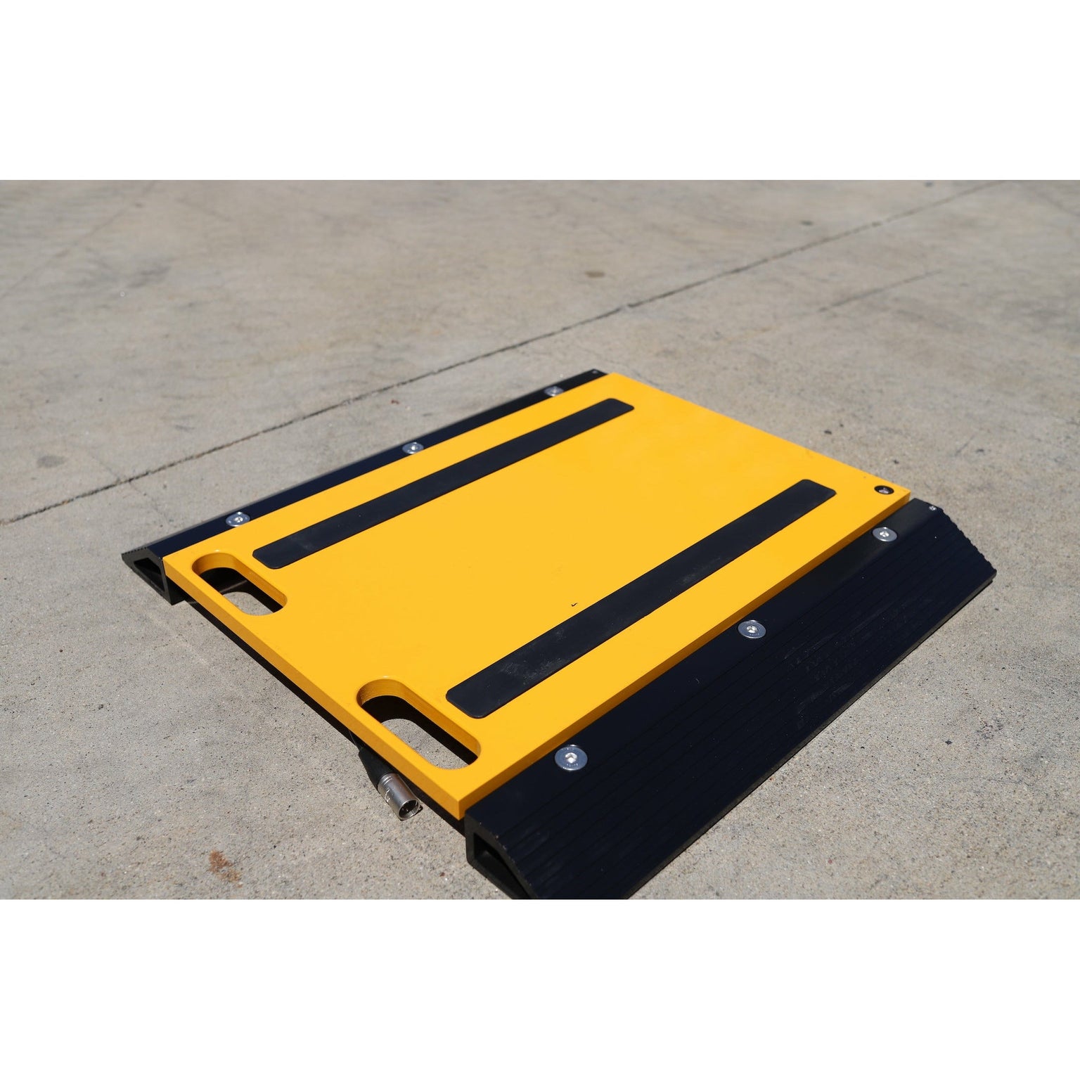 Axle Scales and Industrial Weigh Pads System for Vehicles, Car ...