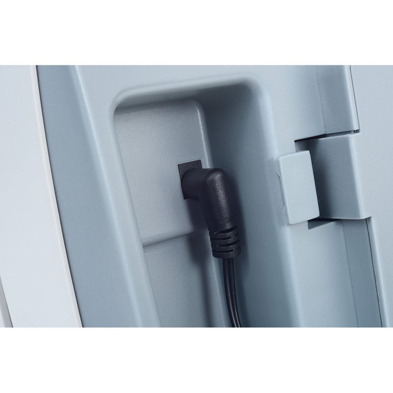 OHAUS 9.65” x 7.48” Valor 1000 V12P15 Food-safe Scale 30 lb x 0.005 lb